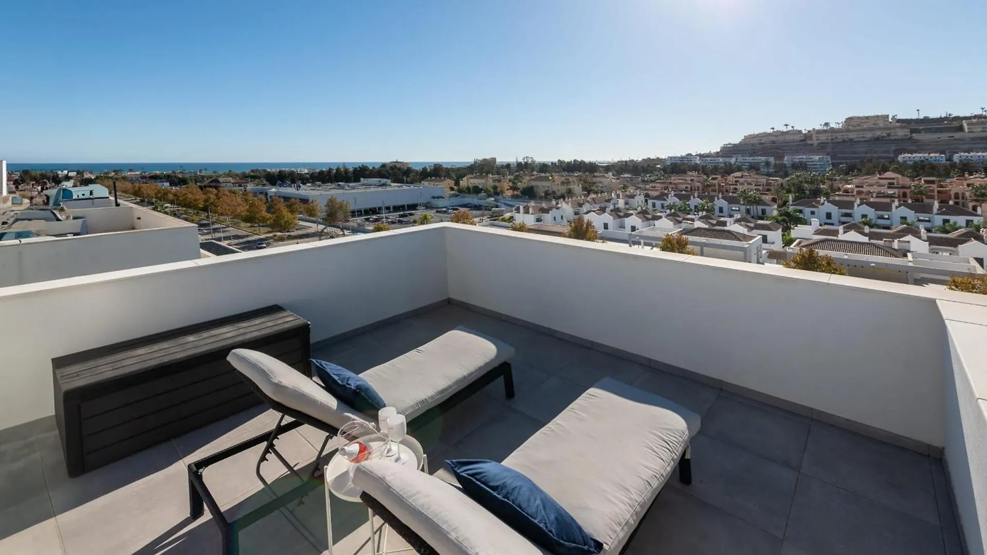 Amazing 3 Bedroom Penthouse With Private Pool In Cala Serena - La Cala Malaga Spain